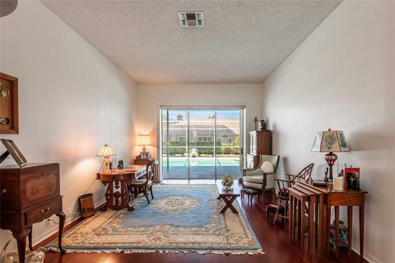 690 Weathersfield Drive, Dunedin, FL 34698 Photo