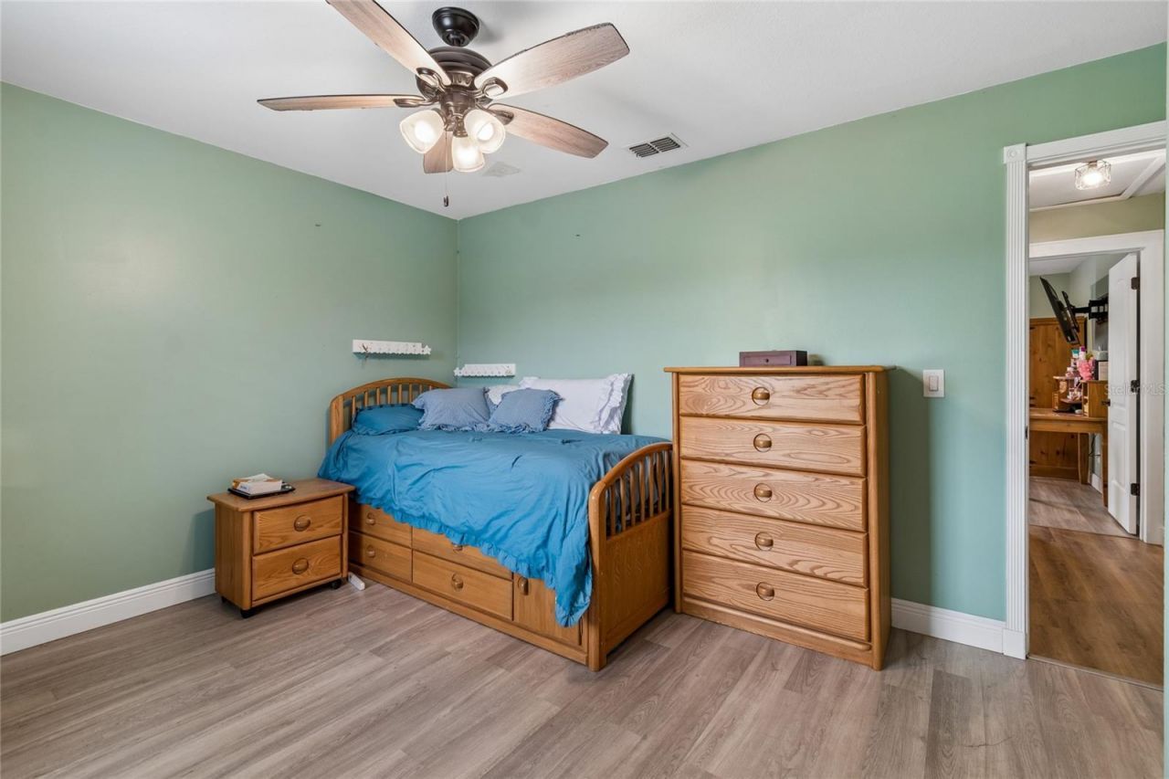 5150 Southwind Drive , Mulberry, FL 33860 Photo