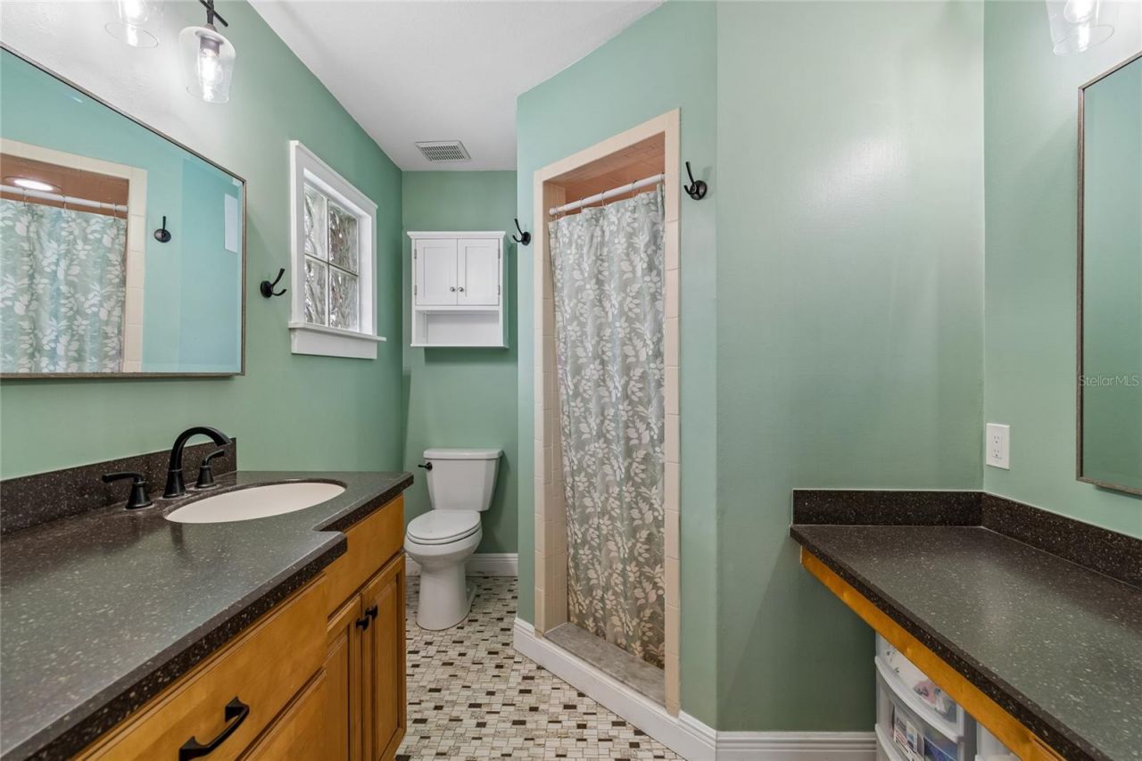 5150 Southwind Drive , Mulberry, FL 33860 Photo
