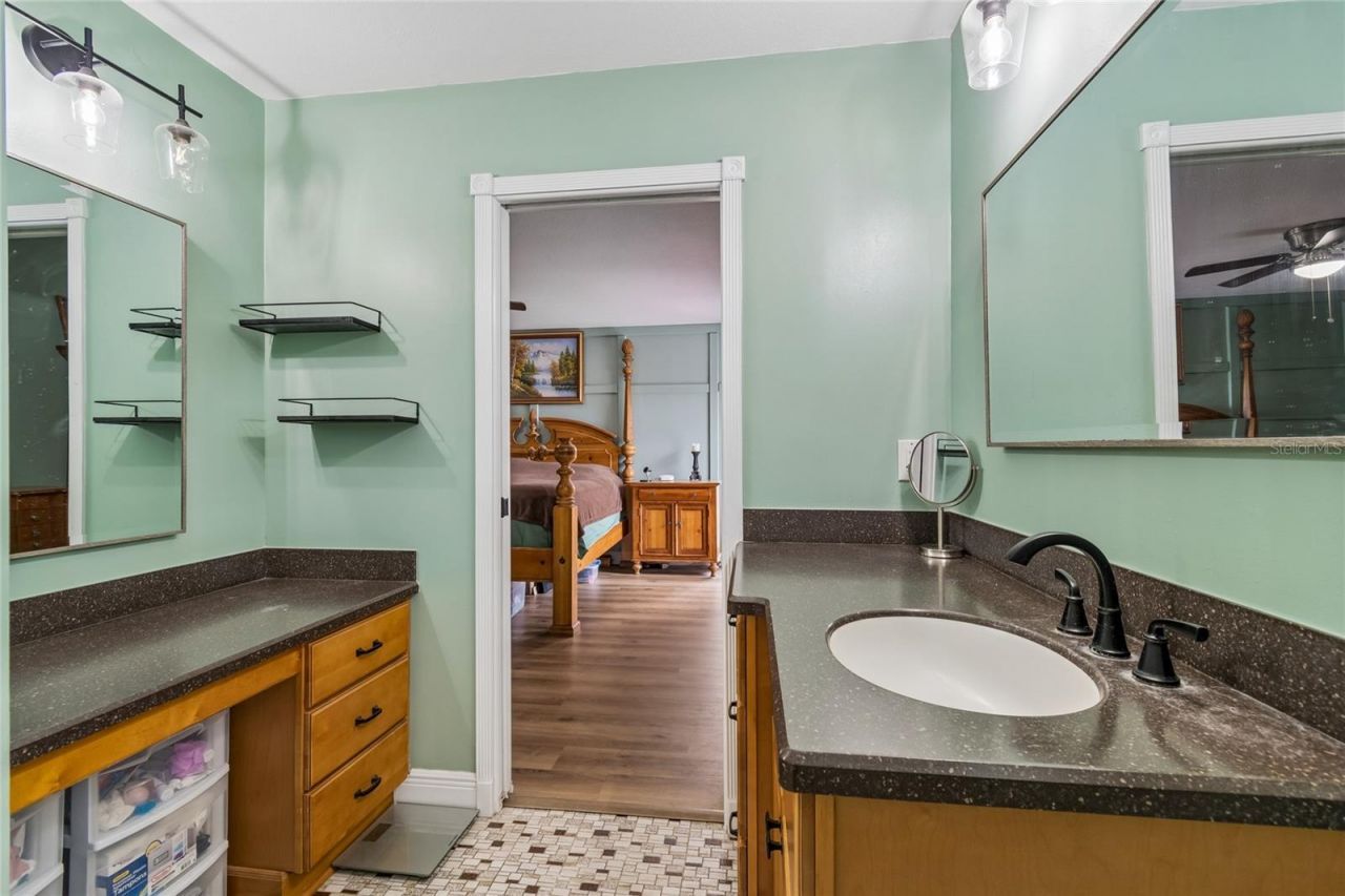 5150 Southwind Drive , Mulberry, FL 33860 Photo