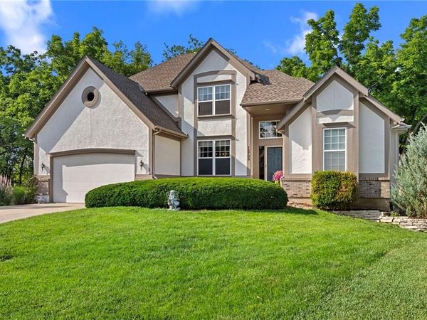 12709 S Hagan Court, Olathe, KS 66062