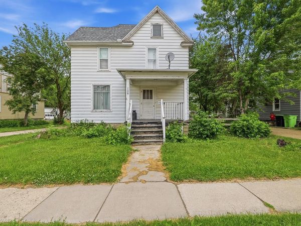 108 Prospect AVENUE, Beaver Dam, WI 53916