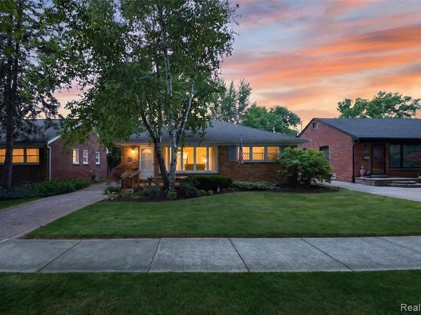 2400 Derby Road , Birmingham, MI 48009