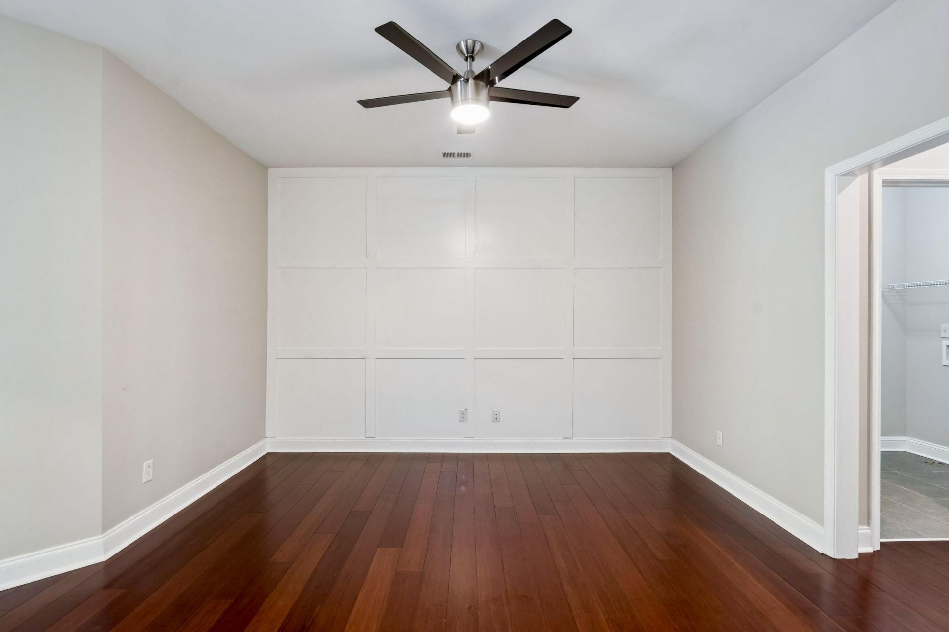 2069 Kings Gate Lane Photo 16