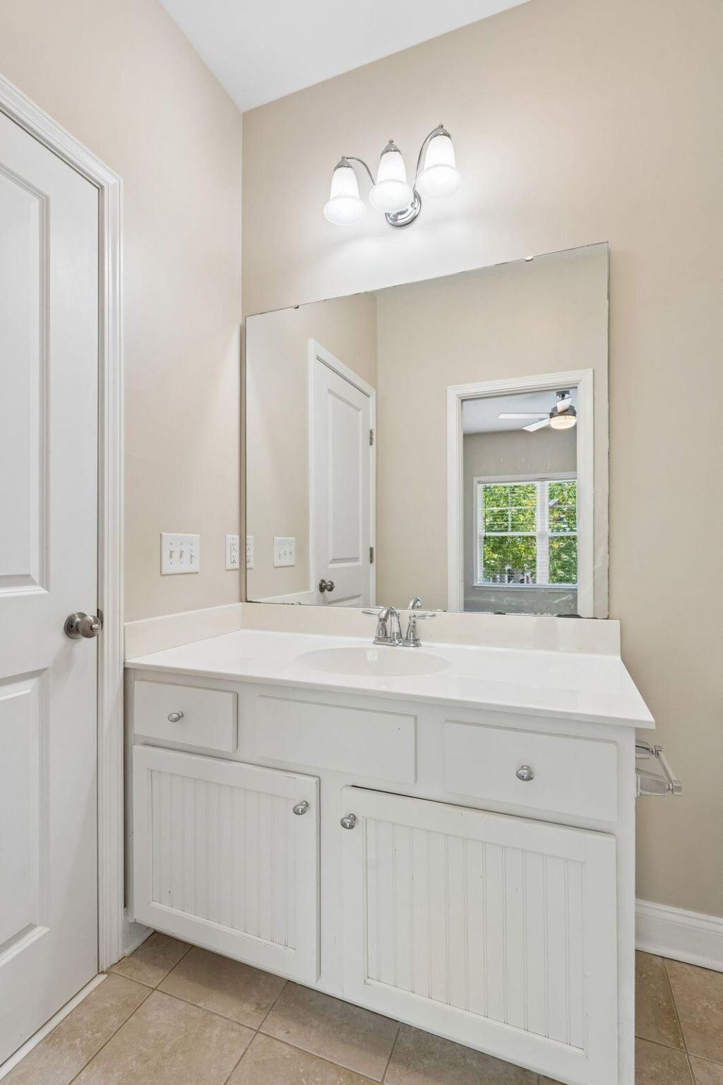 2069 Kings Gate Lane Photo 28