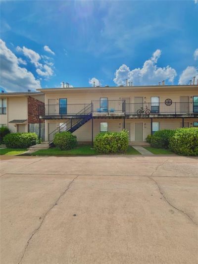 1901 Lindsey Street, Unit 26B, Norman, OK 73071 Main Photo