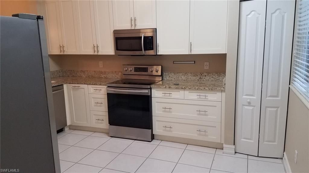 670 Luisa Ln, Unit 807-1, Naples, FL 34104 Photo