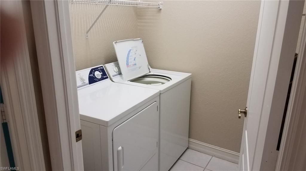 670 Luisa Ln, Unit 807-1, Naples, FL 34104 Photo