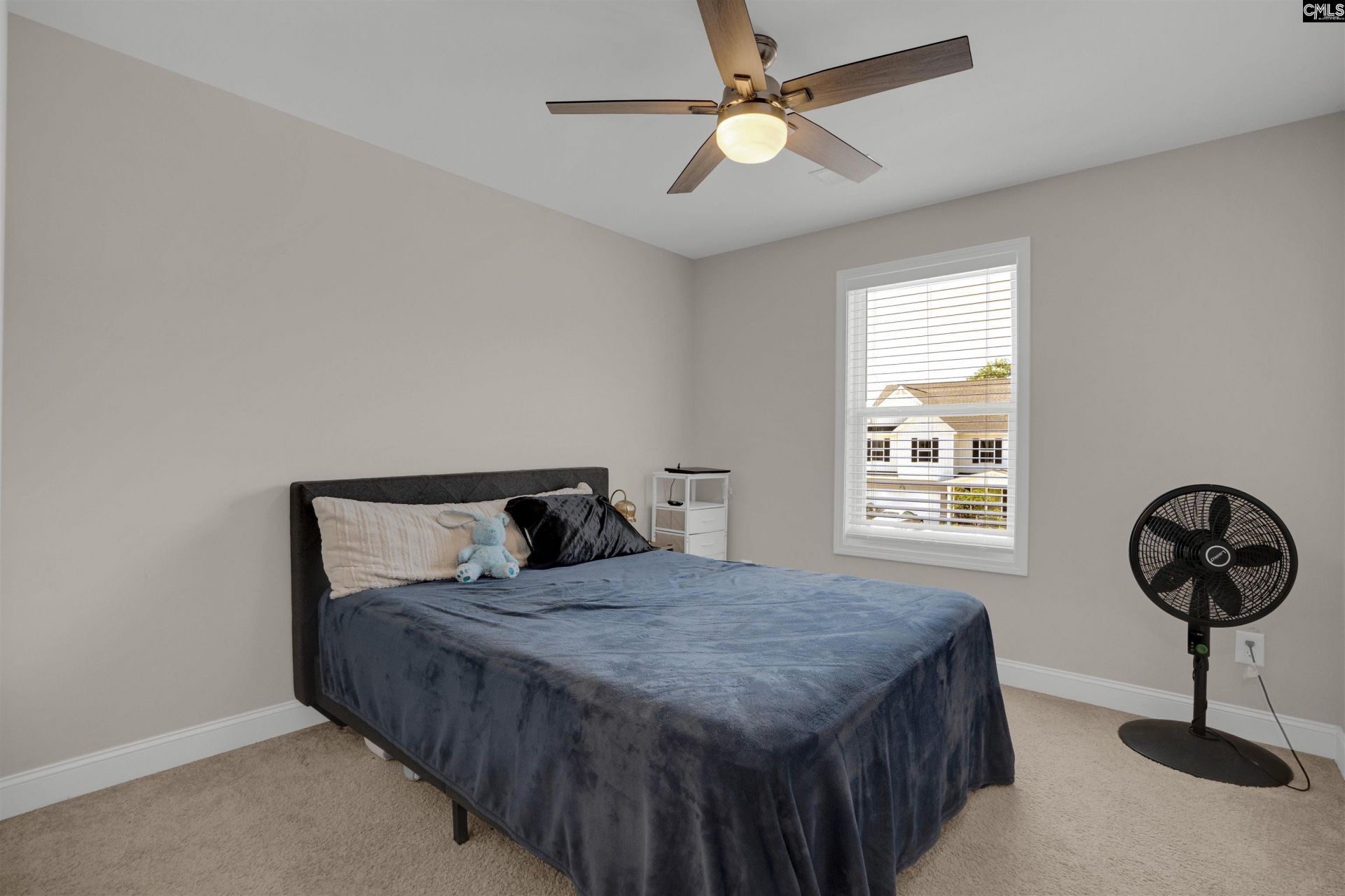 459 Blue Robin Lane Photo 12