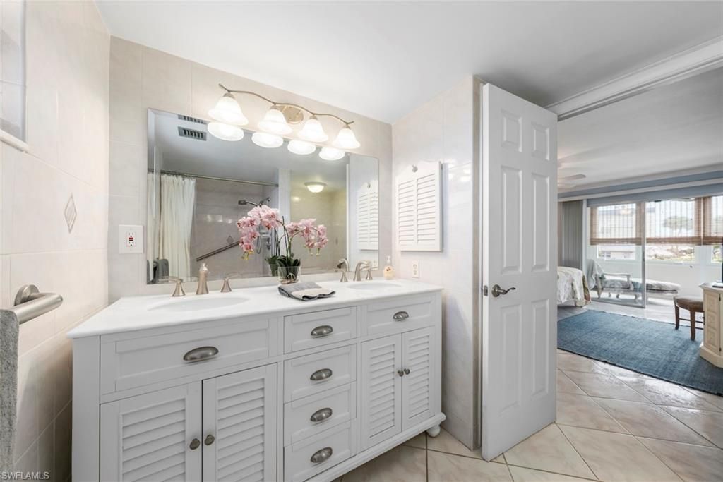 6102 Augusta Dr, Unit 207, Fort Myers, FL 33907 Photo