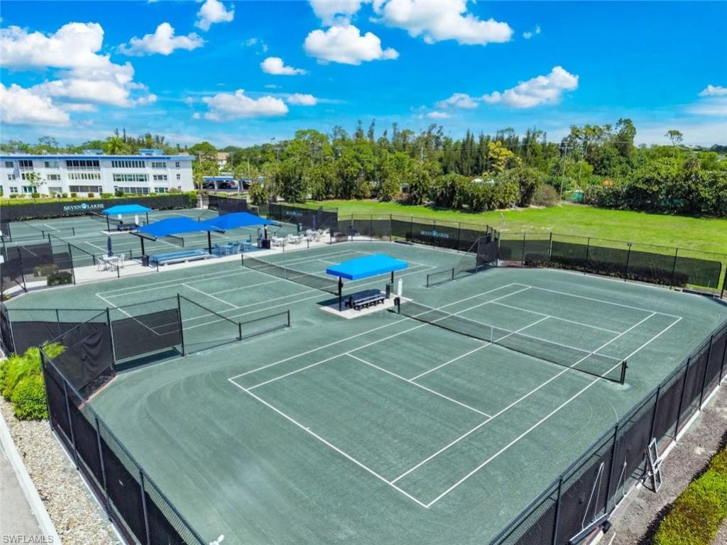 6102 Augusta Dr, Unit 207, Fort Myers, FL 33907 Photo