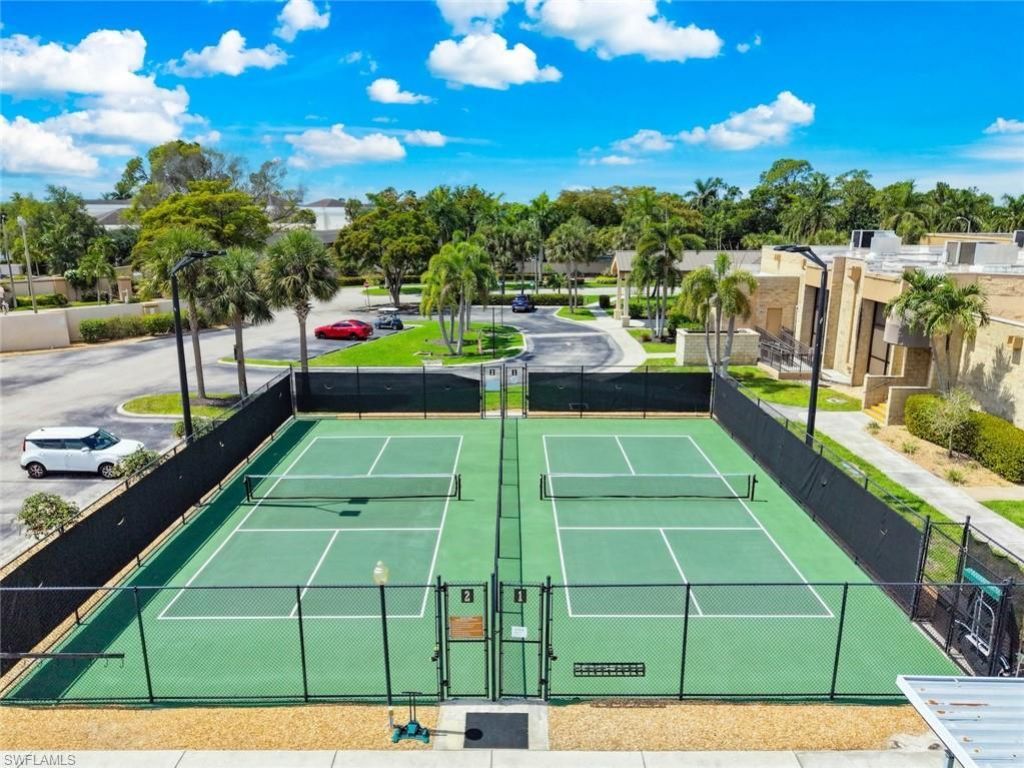 6102 Augusta Dr, Unit 207, Fort Myers, FL 33907 Photo
