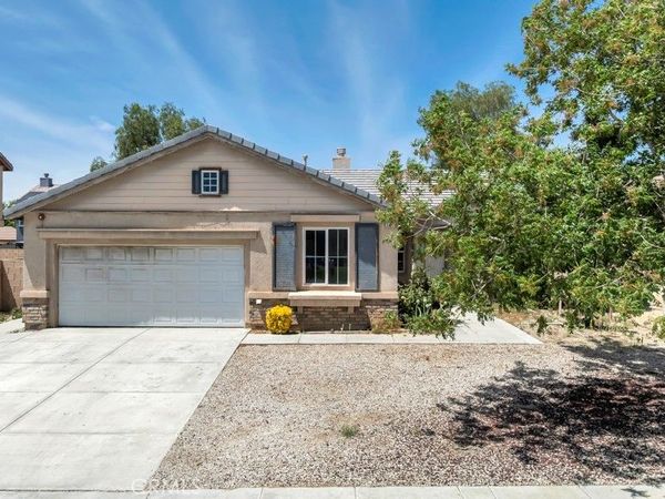 3753 Saddleback Drive, Palmdale, CA 93550