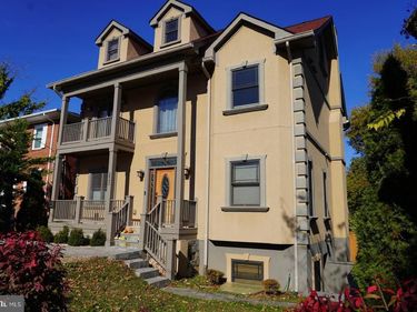 2445 S KENWOOD STREET , ARLINGTON, VA 22206