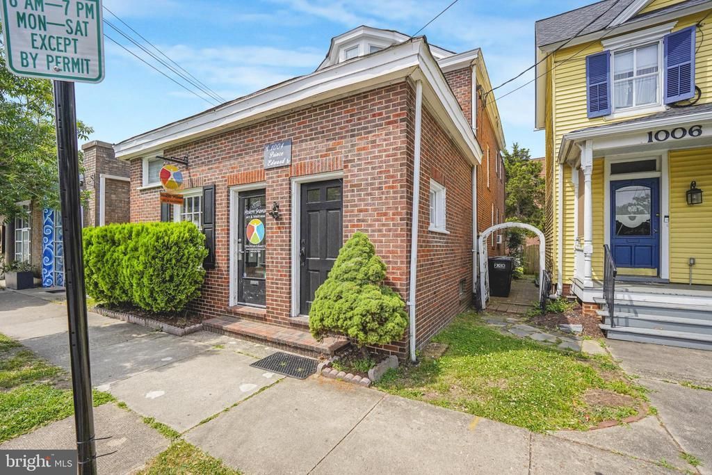 1004 Prince Edward Street, Unit 3, Fredericksburg, VA 22401 Main Photo