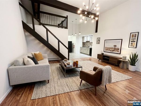51 Myrtle Avenue, NEWARK, NJ 07107