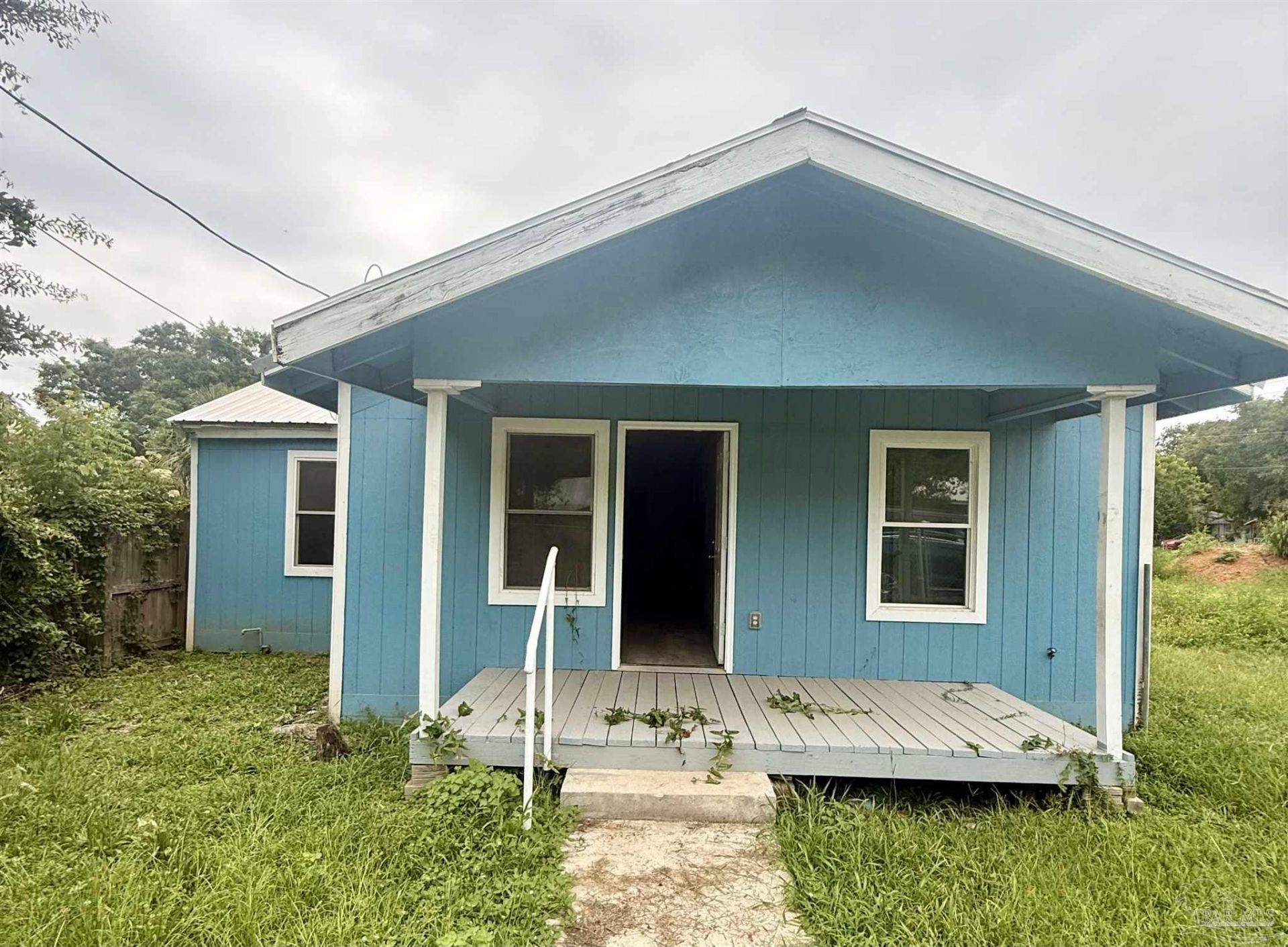 1208 N T St, Pensacola, FL 32505 Main Photo