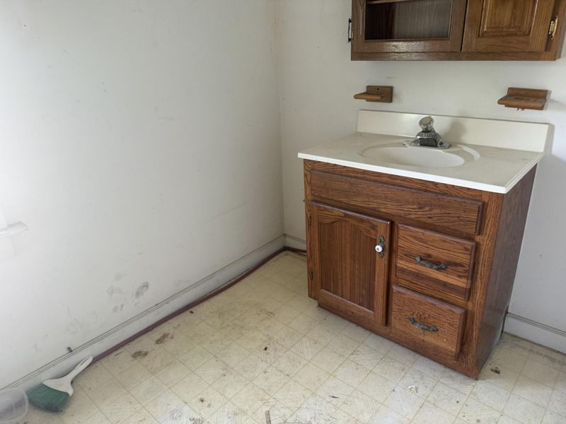 437 N Wayne Street, Saint Marys, OH 45885 Photo 23