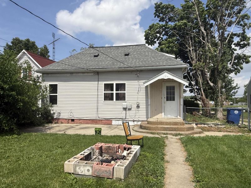 437 N Wayne Street, Saint Marys, OH 45885 Photo 9