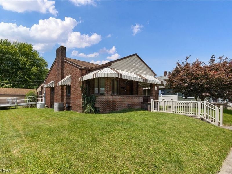 314 Mound Street, Tiltonsville, OH 43963 Photo 2