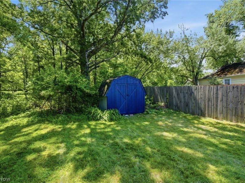 28924 Hazel Avenue, Wickliffe, OH 44092 Photo 30