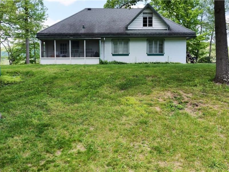 8690 US Route 62, Killbuck, OH 44637 Photo 2