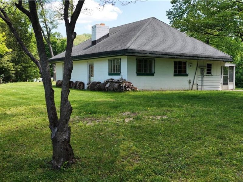8690 US Route 62, Killbuck, OH 44637 Photo 22