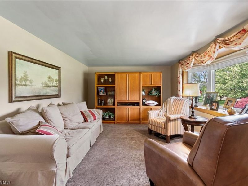 1461 Deermont Avenue SW, Massillon, OH 44647 Photo 5