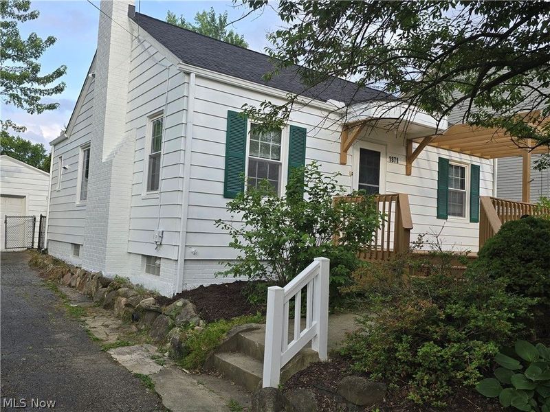 1871 15th Street, Cuyahoga Falls, OH 44223 Photo 2