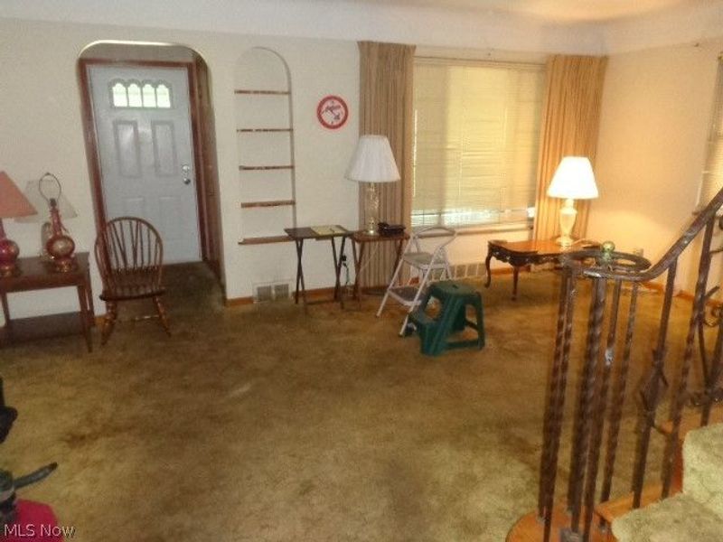 6237 Chestnut Hills Drive, Parma, OH 44129 Photo 8