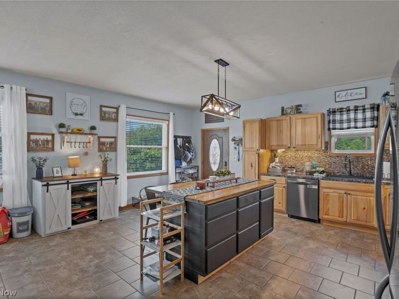 7865 Rose Hill Road, Roseville, OH 43777 Photo 11