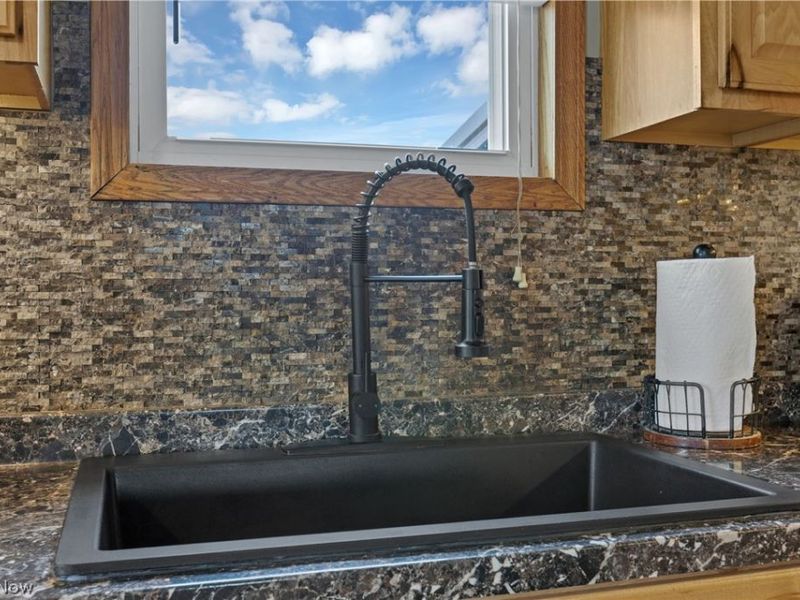 7865 Rose Hill Road, Roseville, OH 43777 Photo 17