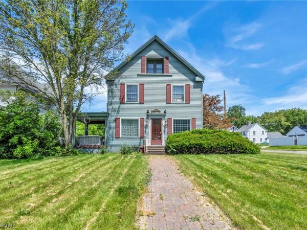 732 Robbins Avenue , Niles, OH 44446