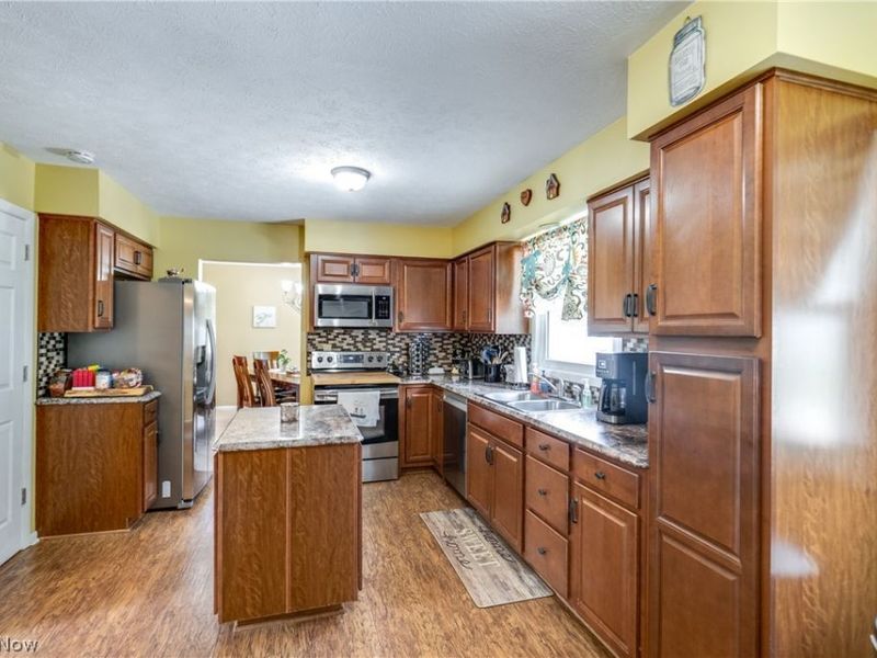 740 Thelma Drive, Wadsworth, OH 44281 Photo 16
