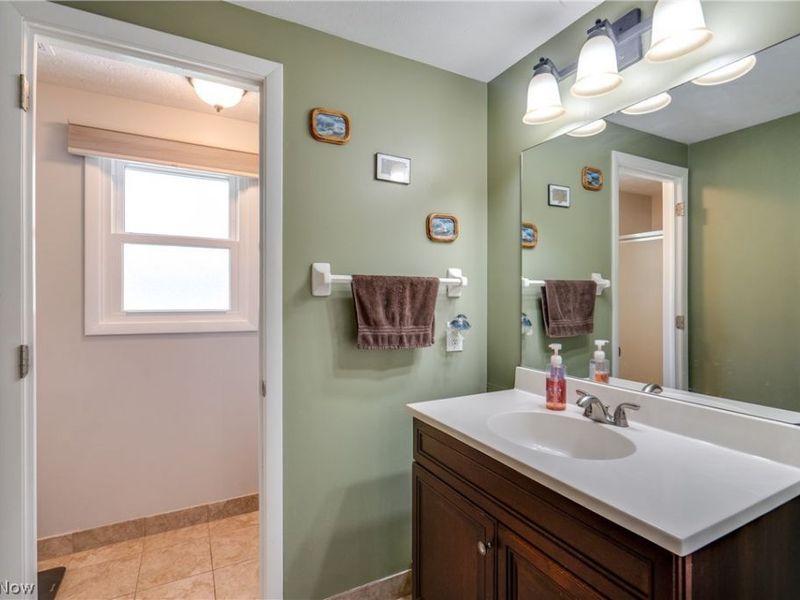 740 Thelma Drive, Wadsworth, OH 44281 Photo 26