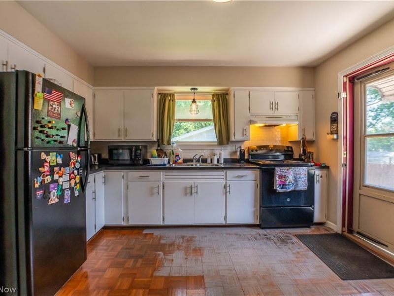 1703 41st Street NW, Canton, OH 44709 Photo 17