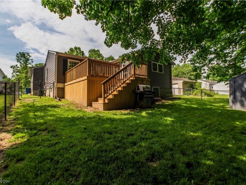 949 Saul Drive, Hubbard, OH 44425 Photo 10
