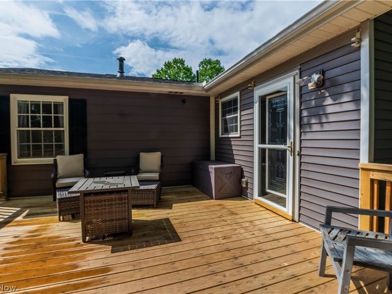 949 Saul Drive, Hubbard, OH 44425 Photo 8