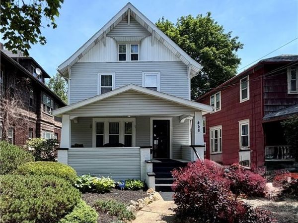 458 Crestwood Avenue , Akron, OH 44302