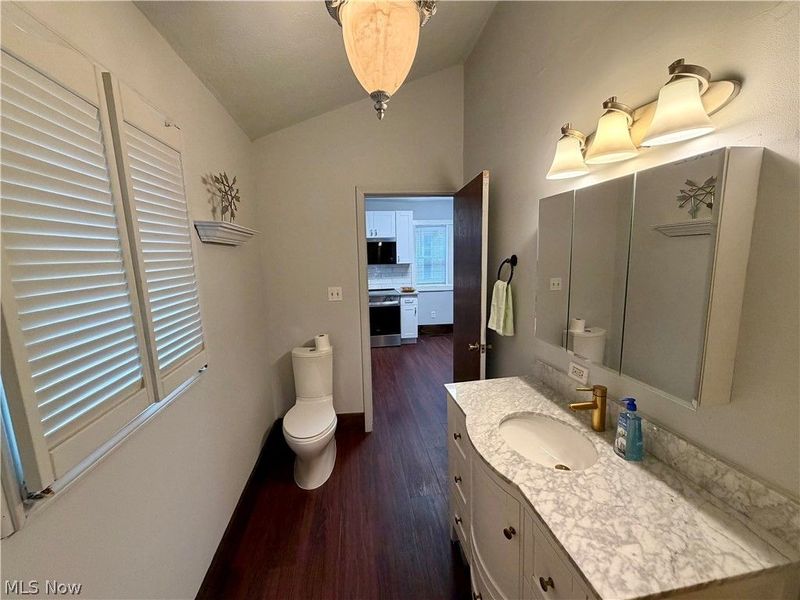 458 Crestwood Avenue, Akron, OH 44302 Photo 10