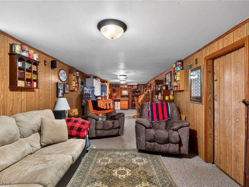 555 Standish Street NW, Massillon, OH 44647 Photo 20