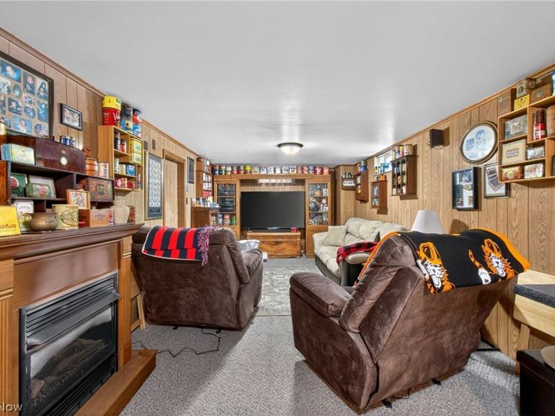555 Standish Street NW, Massillon, OH 44647 Photo 21