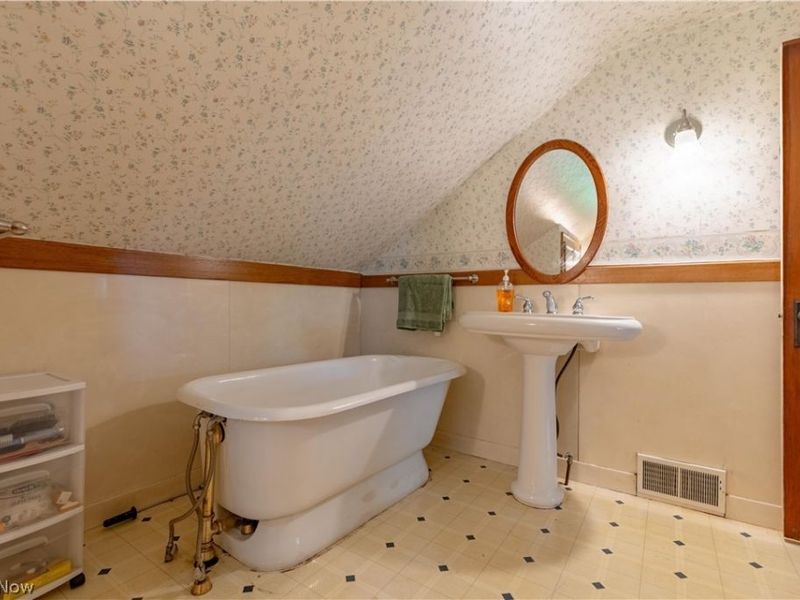 13134 Lincoln Way NW, Massillon, OH 44647 Photo 31