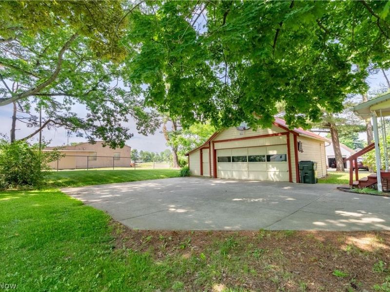 13134 Lincoln Way NW, Massillon, OH 44647 Photo 4