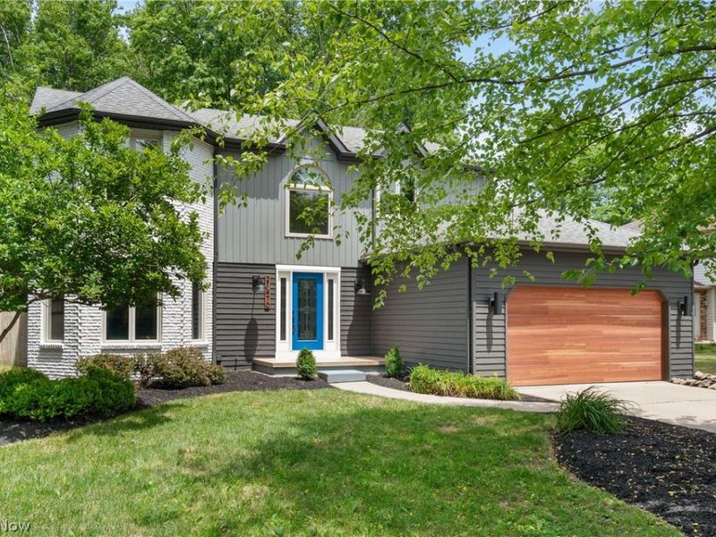 21470 Jonathan Drive, Strongsville, OH 44149 Photo 4