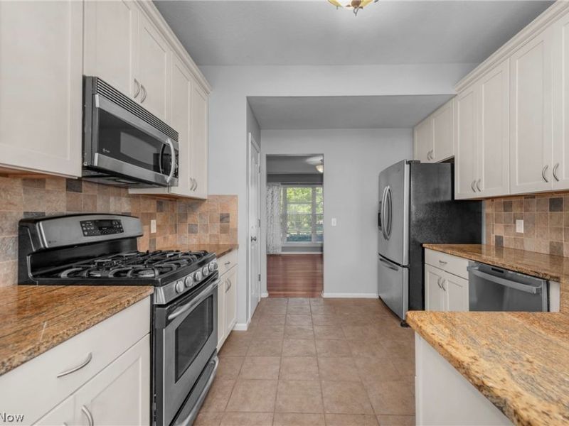 36136 Astoria Way, Avon, OH 44011 Photo 11