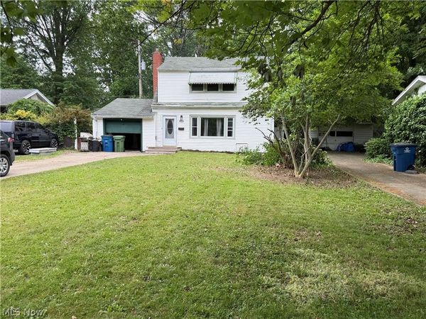 1269 E 332nd Street , Eastlake, OH 44095