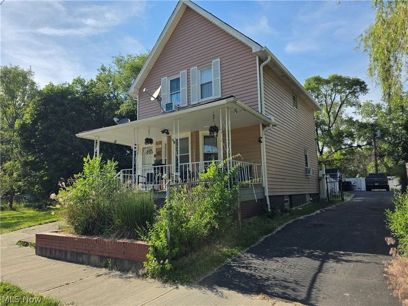 8817 Blaine Avenue, Cleveland, OH 44106 Photo 1