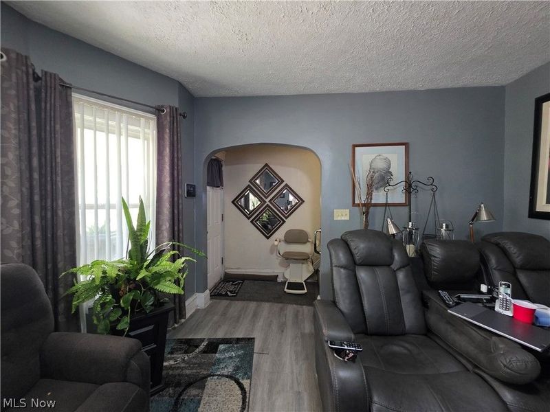 8817 Blaine Avenue, Cleveland, OH 44106 Photo 8