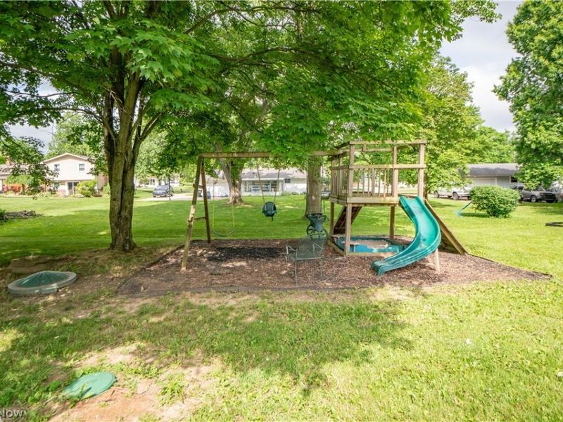 6125 Coyla Avenue NW, Canal Fulton, OH 44614 Photo 26